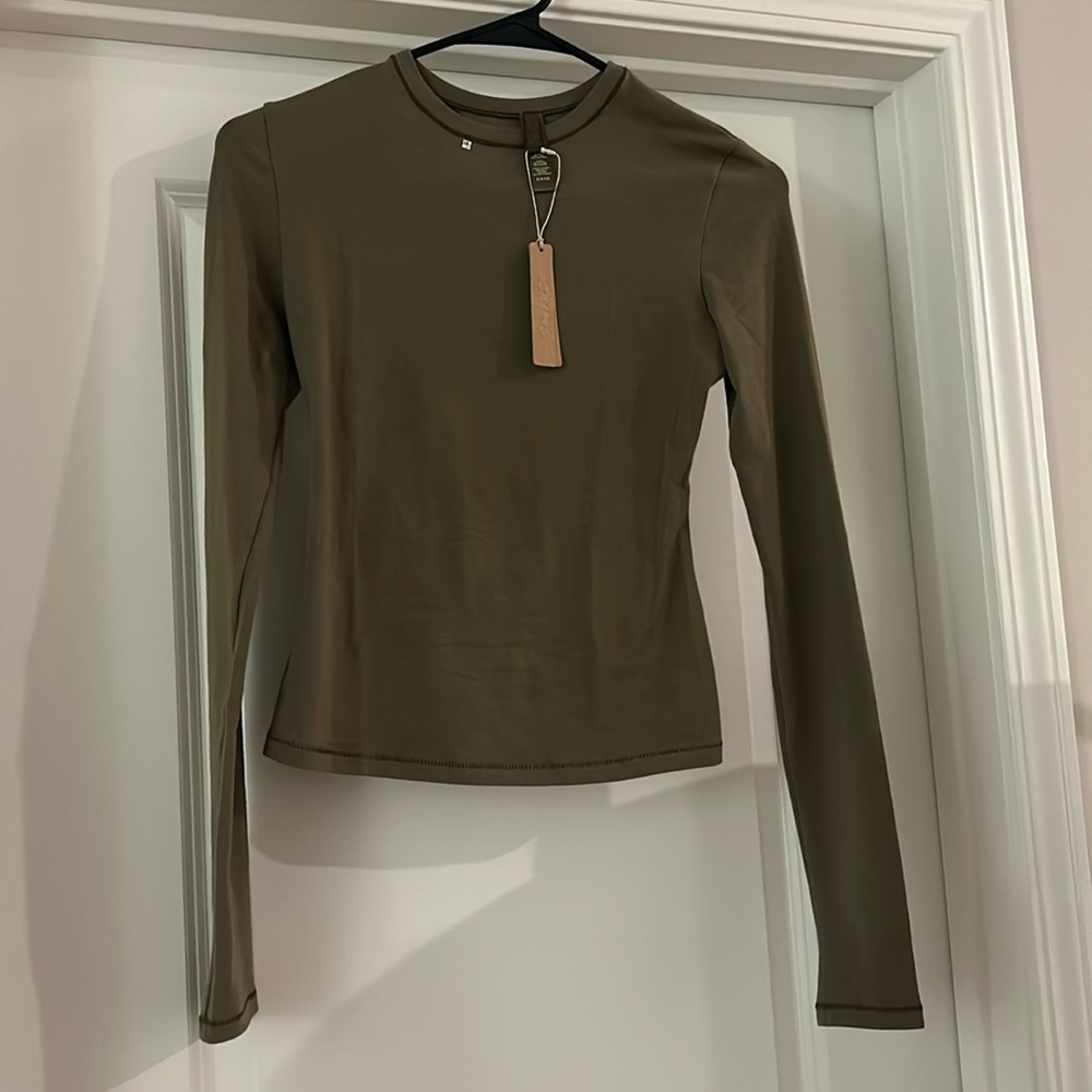 Skims cotton jersey long sleeve nwt
